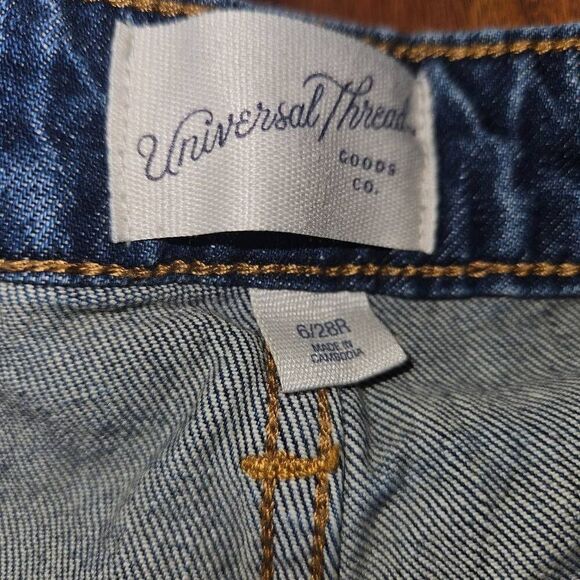 4 For $50 🎃 Universal Thread Blue Denim Jean Shorts Womens Size 6 - Picture 2 of 7